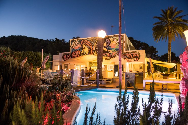 Boutique Hostal Salinas, Playa d'en Bossa, Ibiza | Ibiza Spotlight